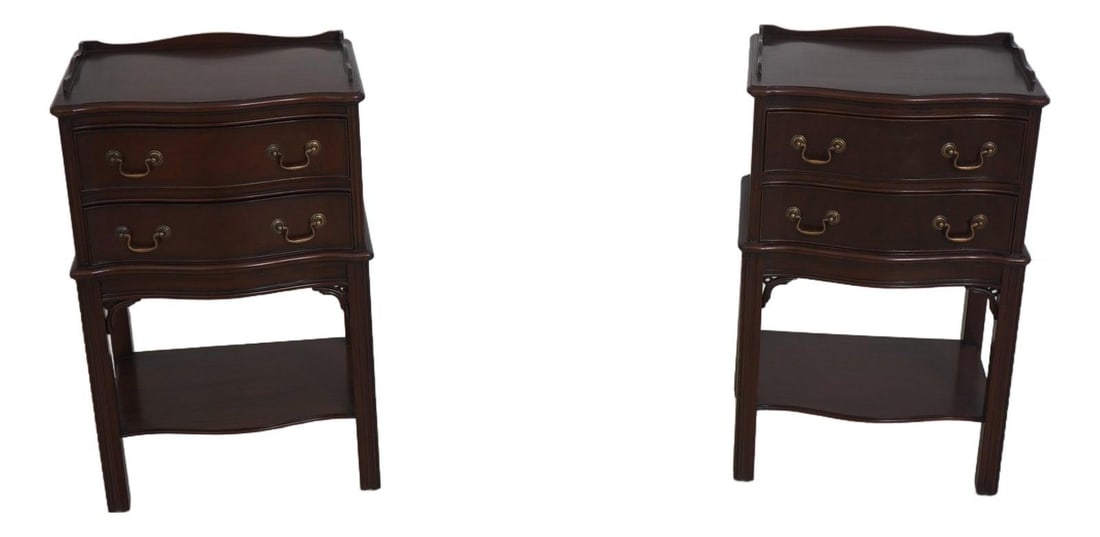 Set of Two Mahogany Nightstands with Chippendale Design and Two Drawers: Set of Two Mahogany Nightstands with Chippendale Design and Two Drawers This pair of Chippendale-style nightstands features traditional 18th-century inspired design, crafted from brown mahogany with a