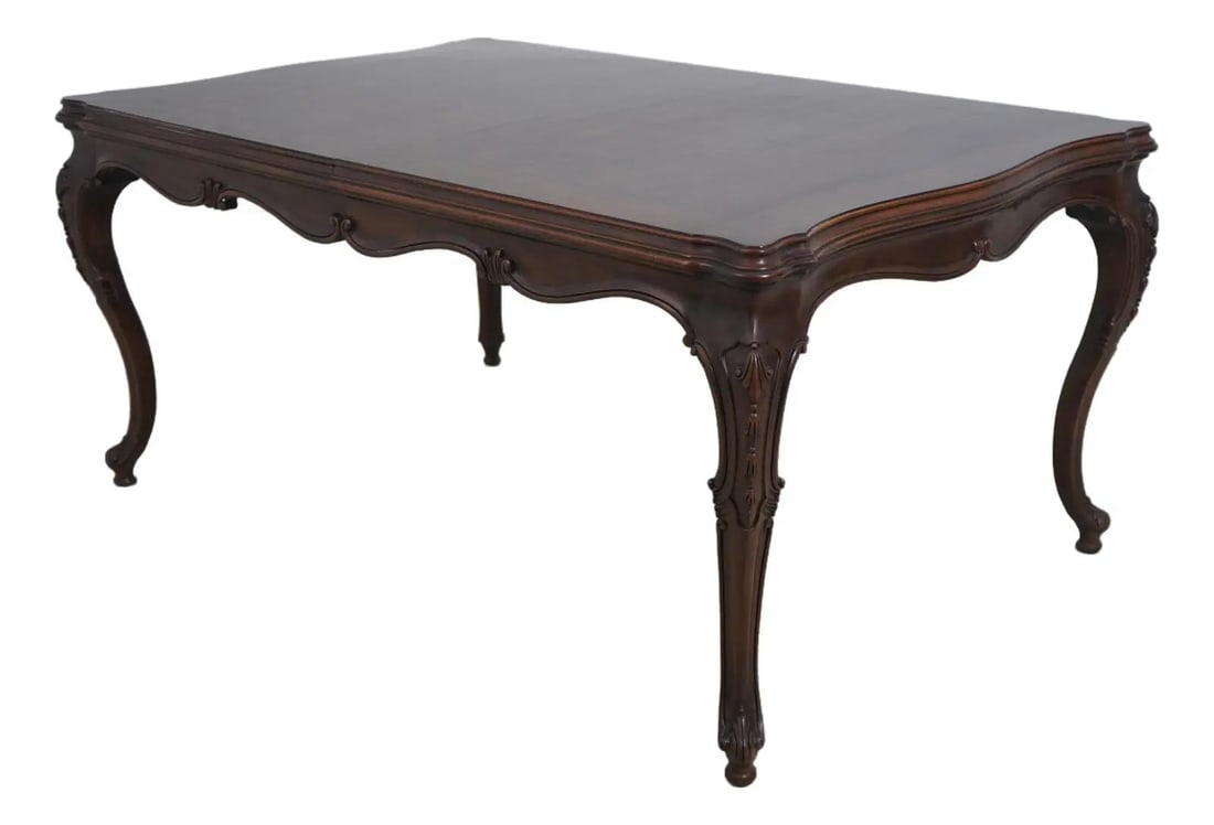 Karges Louis XV Walnut Dining Table with Carved Details: Karges Louis XV Walnut Dining Table with Carved Details This exquisite Karges Louis XV Dining Table showcases the elegance of French design with its intricate walnut carvings and high-quality construc