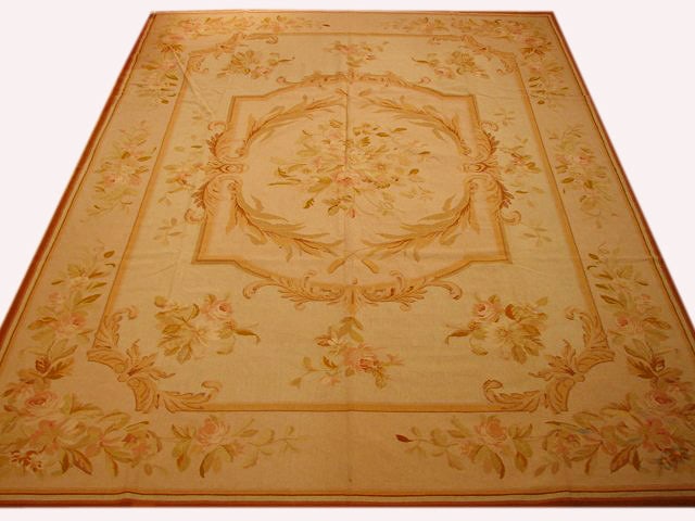 Luxurious 9' x 12' Ivory Silk Needlepoint Area Rug (1 of 5)