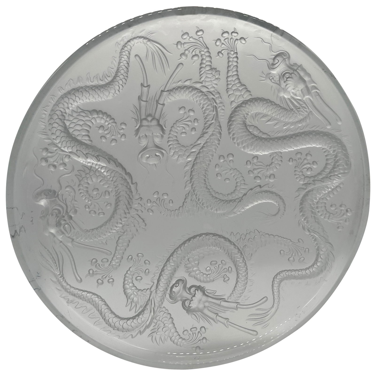 Josef Inwald 14in Chinoiserie Art Glass Platter with 4 Claw Dragons Austria: Josef Inwald 14in Chinoiserie Art Glass Platter with 4 Claw Dragons Austria This exquisite large art glass platter features a stunning Chinoiserie design, showcasing an intricate decoration adorned wi