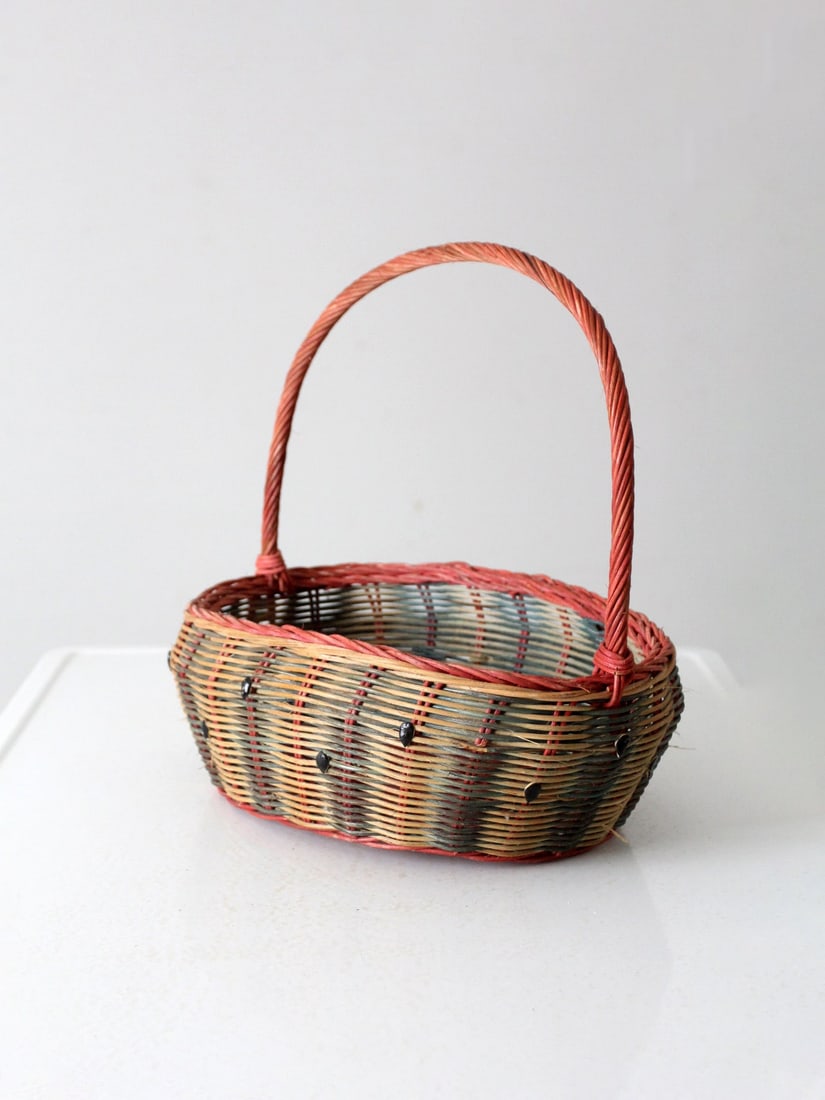 Quaint Vintage Watermelon Wicker Basket 16 x 11 x 14 Inches (1 of 10)