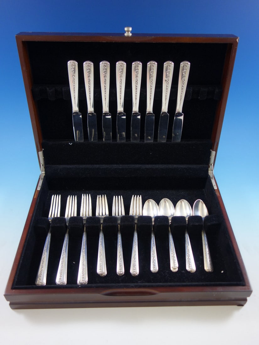 Towle Rambler Rose Sterling Silver Flatware Set for 8 - 32 Pieces with Storage Chest (1 of 5)