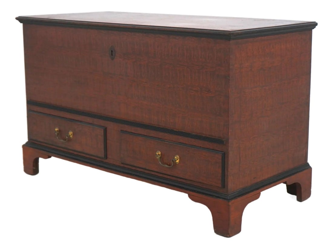 Early 19th Century Painted Wood Blanket Chest with Dovetailed Drawer (1 of 10)