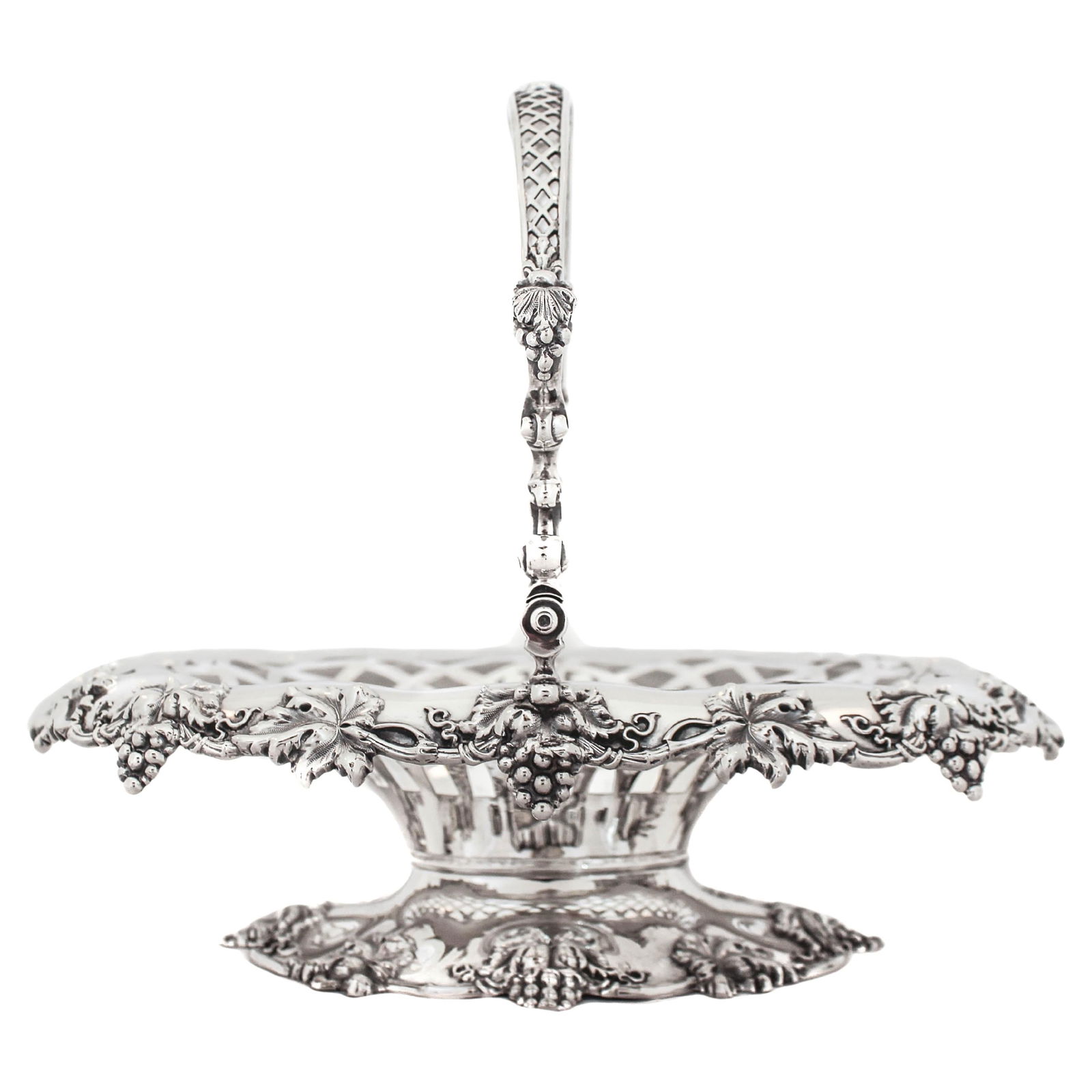 William Durgin Sterling Silver Basket 1920s Grapes Design (1 of 9)