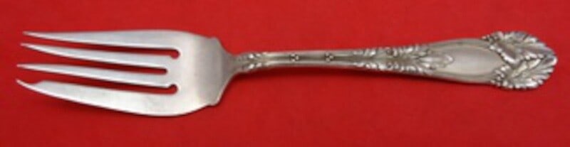 Frank Smith Oak Sterling Silver Salad Fork 5 7/8 Inches: Frank Smith Oak Sterling Silver Salad Fork 5 7/8 Inches This elegant salad fork is part of the Oak pattern designed by Frank Smith, crafted from high-quality sterling silver. Measuring 5 7/8 inches, t