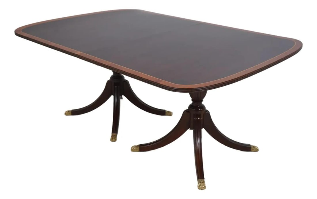 Stickley Cherry Wood Duncan Phyfe Dining Table with Inlaid Border (1 of 10)