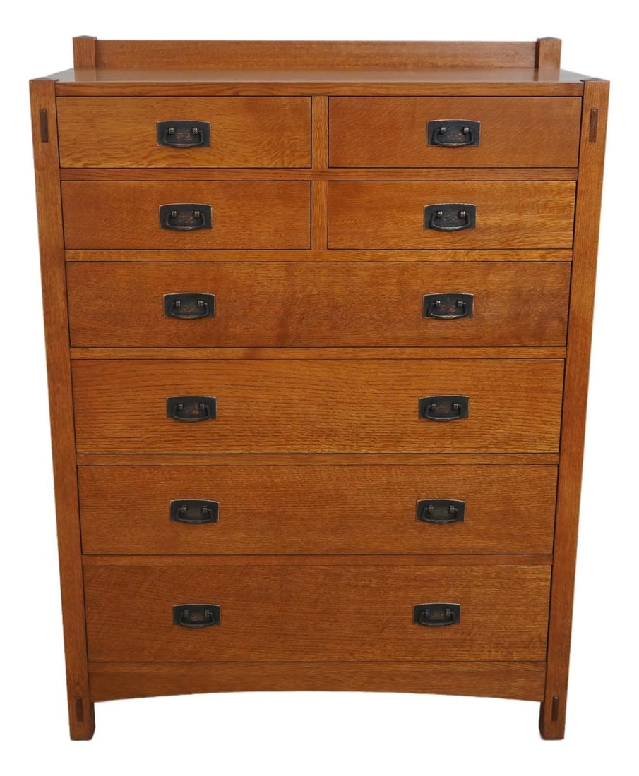 Stickley Mission Oak 8 Drawer Dresser with Brass Hardware (1 of 10)