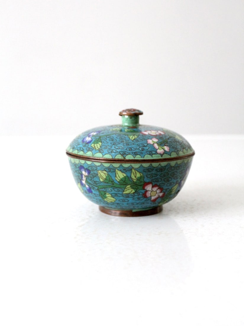 Antique Chinese Cloisonne Box Floral Pattern 5 Inch Diameter (1 of 12)