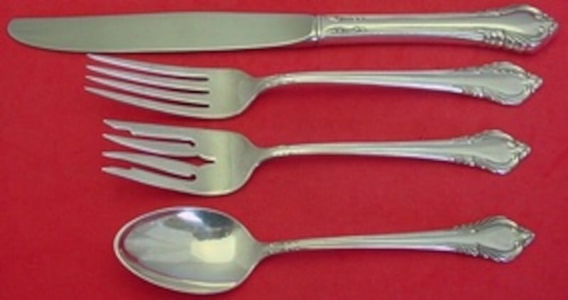 International Sterling Silver Grand Recollection 4-Piece Place Setting (1 of 2)
