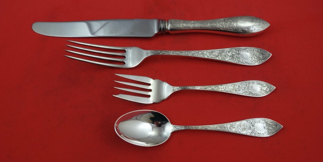 Birks Tudor Scroll 4-Pc Sterling Silver Dinner Setting: Birks Tudor Scroll 4-Pc Sterling Silver Dinner Setting Presenting the exquisite Tudor Scroll pattern by Birks, this 4-piece sterling silver dinner size place setting is a timeless addition to any dini