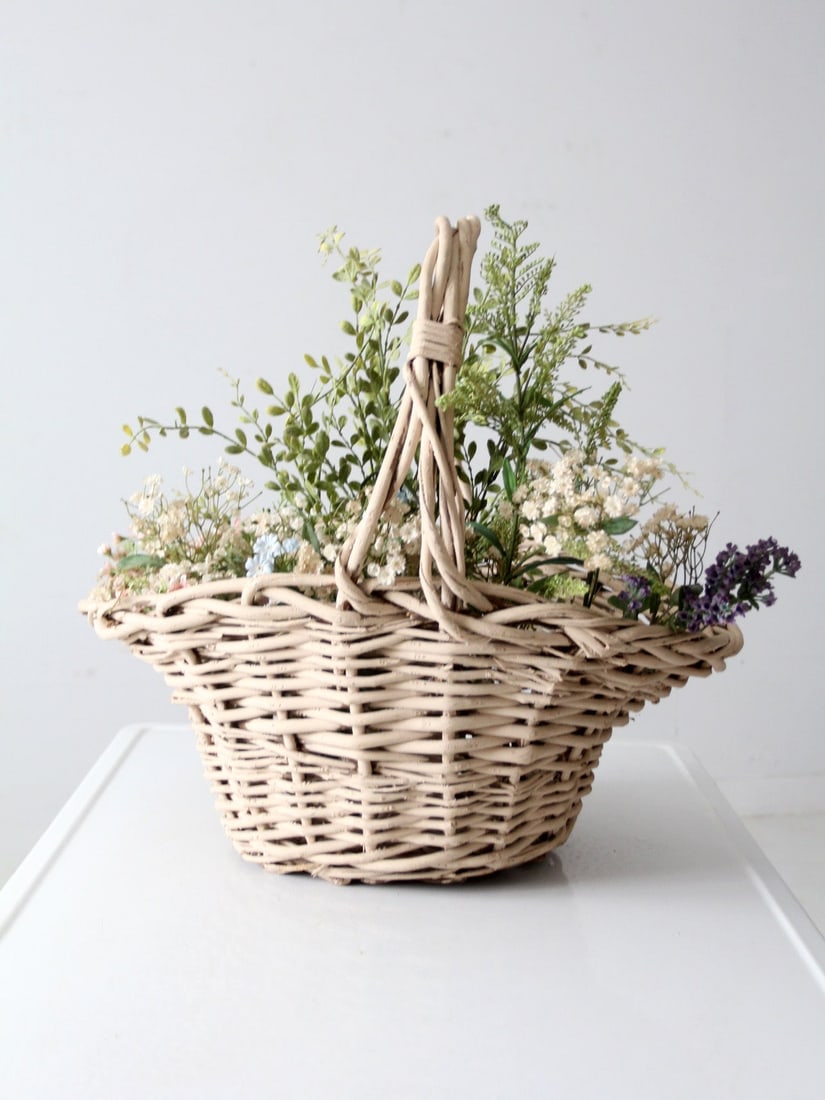 Vintage Large Creamy White Painted Wicker Basket with Twisted Handle (1 of 13)