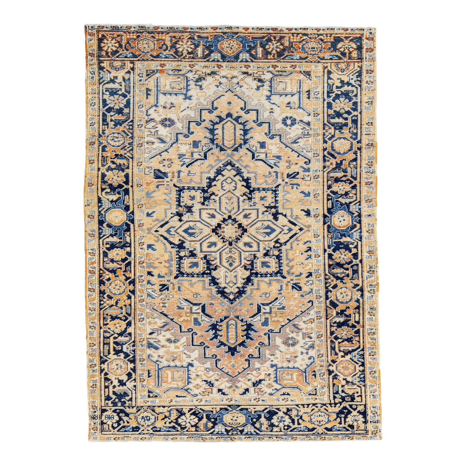 1930s Handmade Vintage Heriz Wool Rug Peach Medallion Design 5.6x7.10: 1930s Handmade Vintage Heriz Wool Rug Peach Medallion Design 5.6x7.10 This exquisite 1930s Peach Handmade Vintage Heriz Wool Rug showcases a stunning medallion motif that embodies timeless elegance an