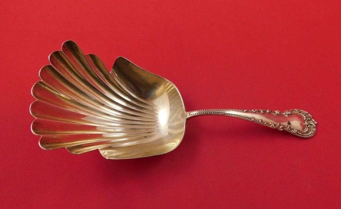 Cromwell Durgin Sterling Silver Cracker Scoop Gold Washed 7.5 Inches: Cromwell Durgin Sterling Silver Cracker Scoop Gold Washed 7.5 Inches This exquisite cracker scoop is part of the Cromwell pattern by Durgin, crafted from high-quality sterling silver with a stunning g