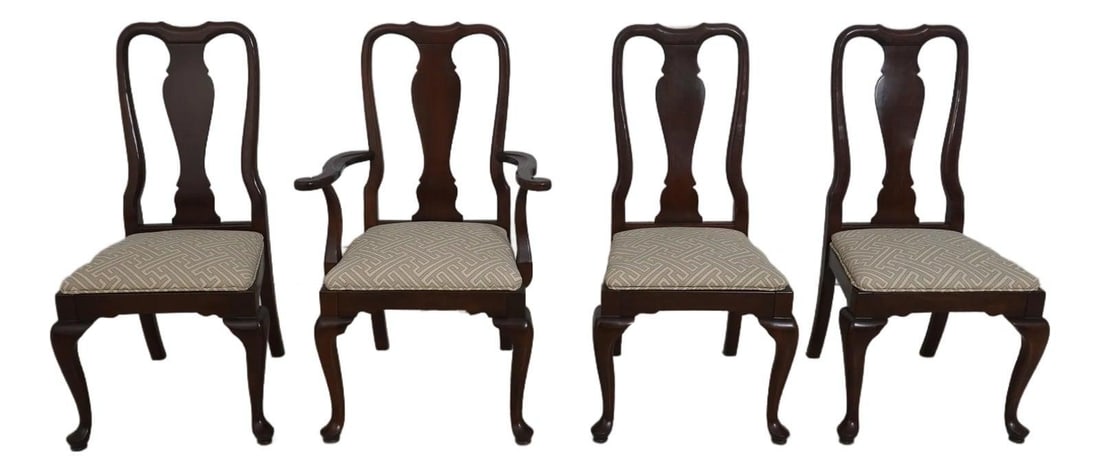 Four Georgian Court Cherry Wood Dining Chairs with Queen Anne Legs Set of 4 (1 of 10)