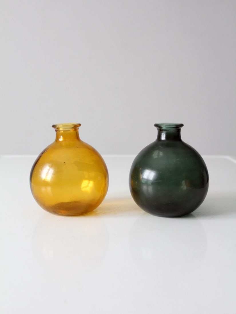 Vintage Pair of Amber Green Recycled Glass Vases (1 of 12)