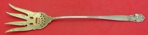 Towle Georgian Sterling Silver 9 3/8 Inch Gold Washed Lettuce Fork: Towle Georgian Sterling Silver 9 3/8 Inch Gold Washed Lettuce Fork Elevate your dining experience with this exquisite Georgian by Towle Sterling Silver Lettuce Fork. Measuring 9 3/8 inches, this piece
