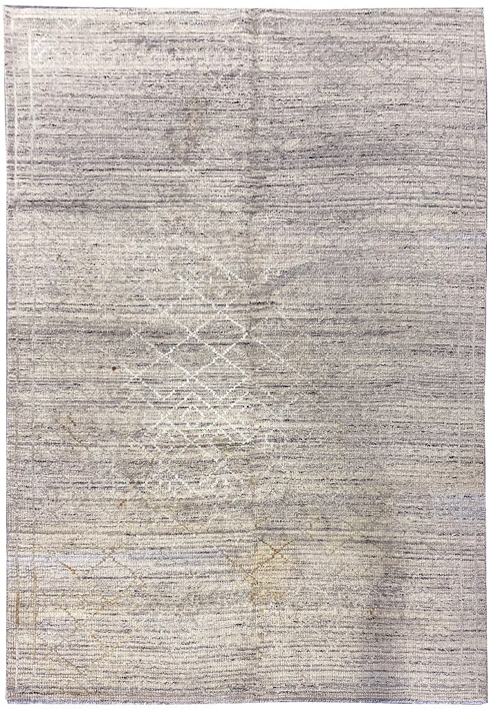 5.8 x 8 Contemporary Handmade Wool Area Rug in Taupe Gray: 5.8 x 8 Contemporary Handmade Wool Area Rug in Taupe Gray Free continental US Shipping Enhance your living space with this 5.8 x 8.0 Contemporary Handmade Wool Rug, a perfect blend of style and functi