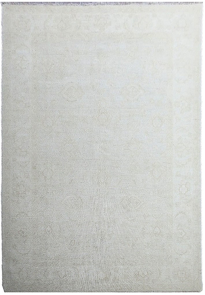 Handcrafted 6' x 8' 9" Neutral Chobi Peshawar Floral Rug: Handcrafted 6' x 8' 9" Neutral Chobi Peshawar Floral Rug Free continental US Shipping Transform your living space with this exquisite 6' x 8' 9" Neutral Chobi Peshawar Rug, handcrafted by skilled weav