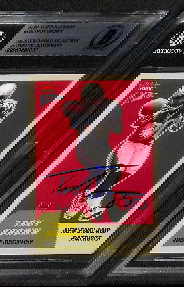 Troy Brown 2002 Fleer Platinum #164 Signed Card Beckett 10 (1 of 1)