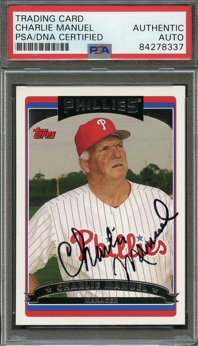 2006 Topps #286 Charlie Manuel Autographed Card PSA/DNA Phillies (1 of 2)