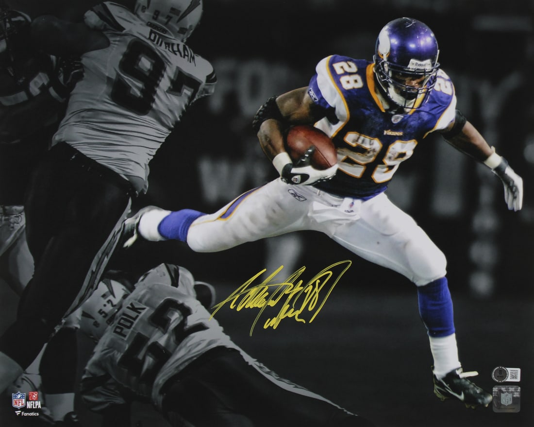 Adrian Peterson Signed 16x20 Vikings Photo with Yellow Signature BAS Authenticated (1 of 2)