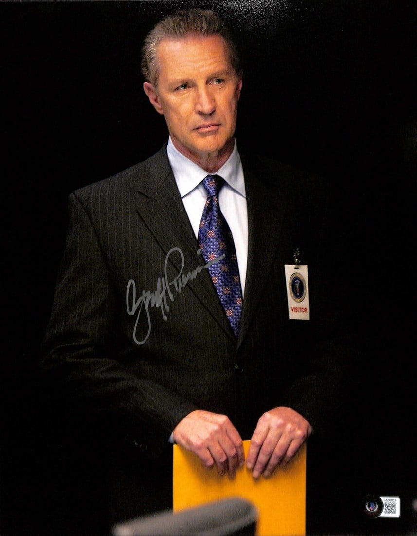 Geoff Pierson Signed 11x14 Photograph as President John Keeler Beckett Certified (1 of 1)