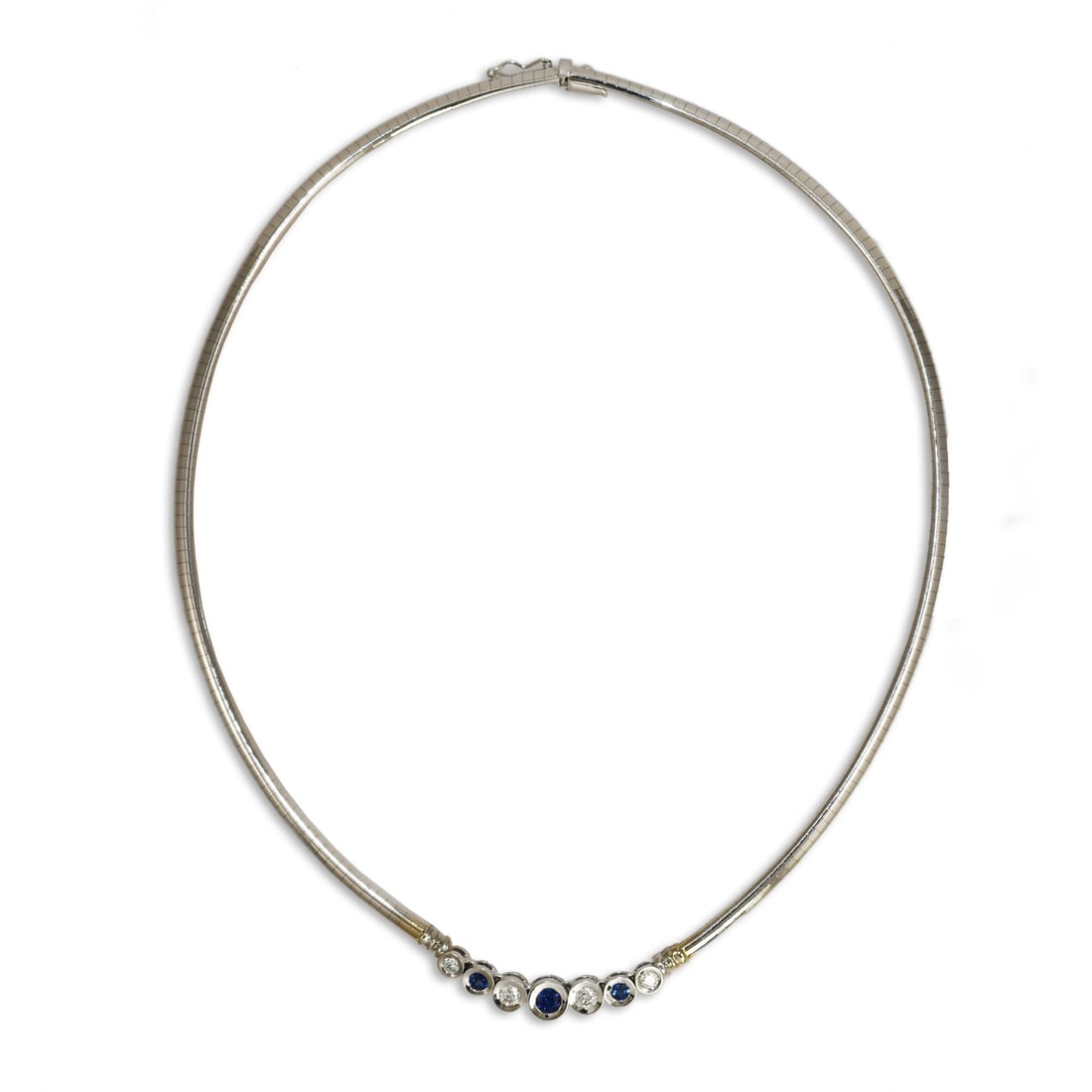 14K White Gold Sapphire Diamond Necklace Omega 15.5 Inches: 14K White Gold Sapphire Diamond Necklace Omega 15.5 Inches Discover the elegance of this 14K White Gold Sapphire Diamond Omega Necklace, measuring 15.5 inches in length. Crafted from 14K white gold, t