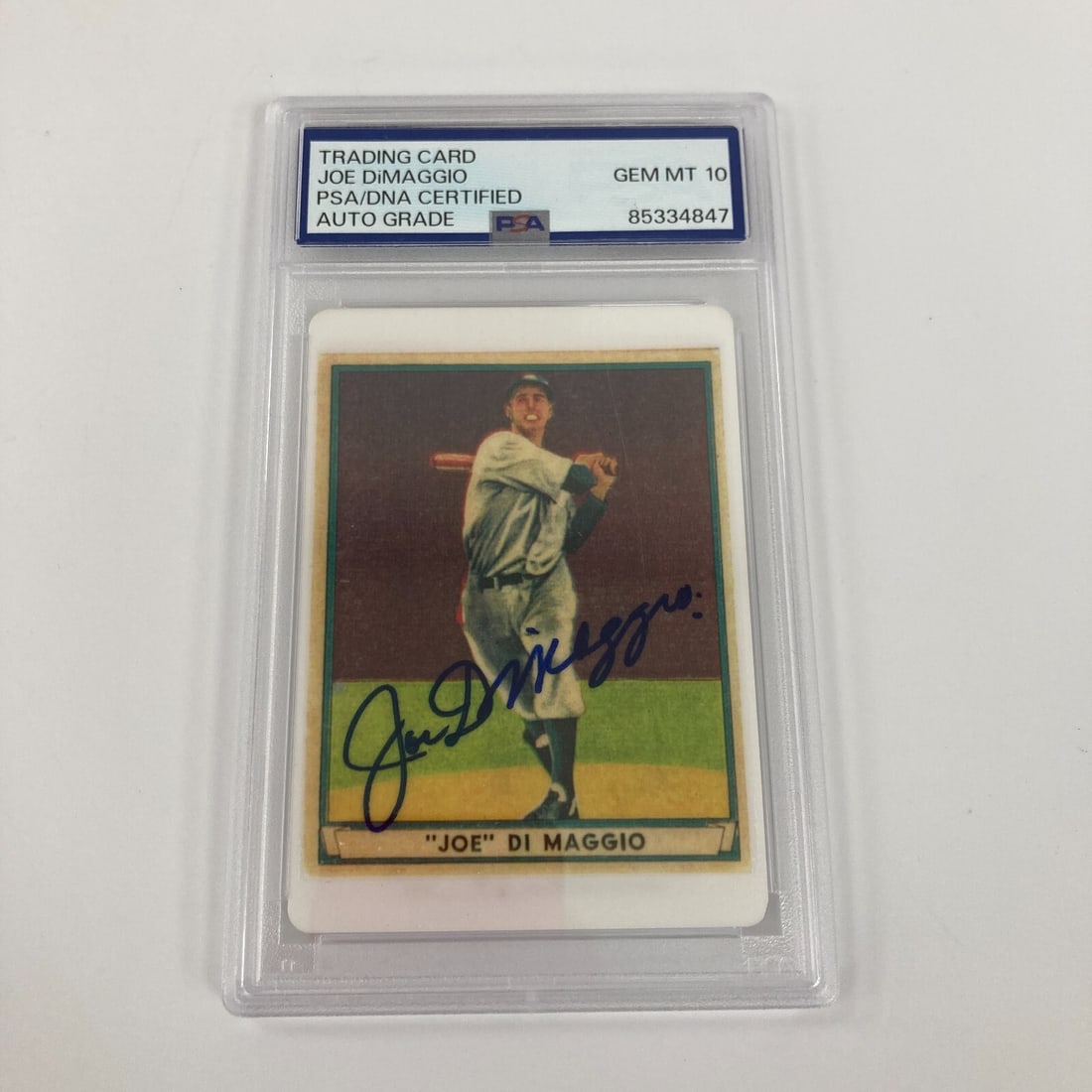 1941 Joe DiMaggio Signed Rookie Porcelain Card PSA 10 Gem Mint (1 of 5)
