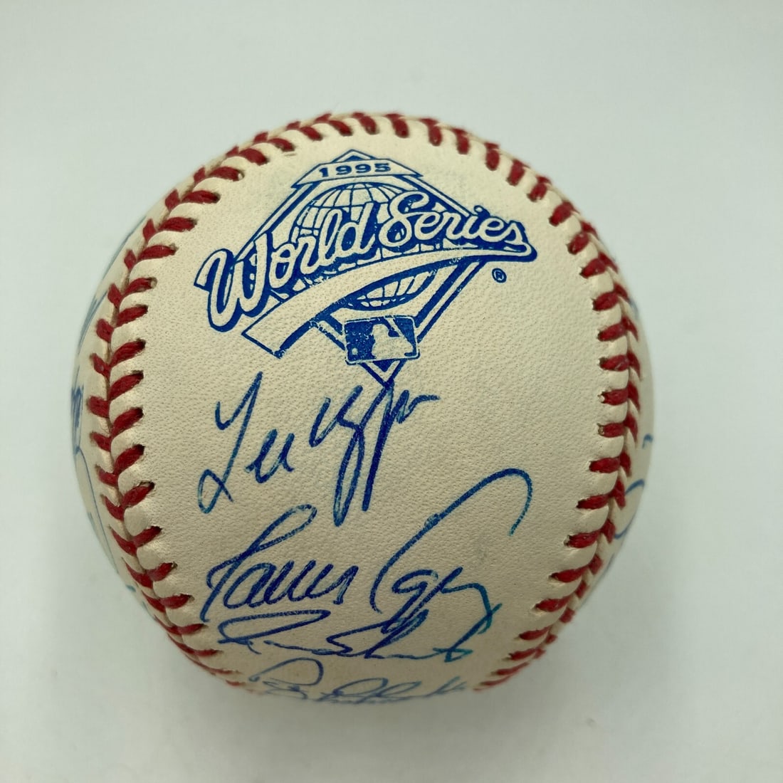 1995 Atlanta Braves Team Signed Baseball 29 Autographs Beckett COA (1 of 14)