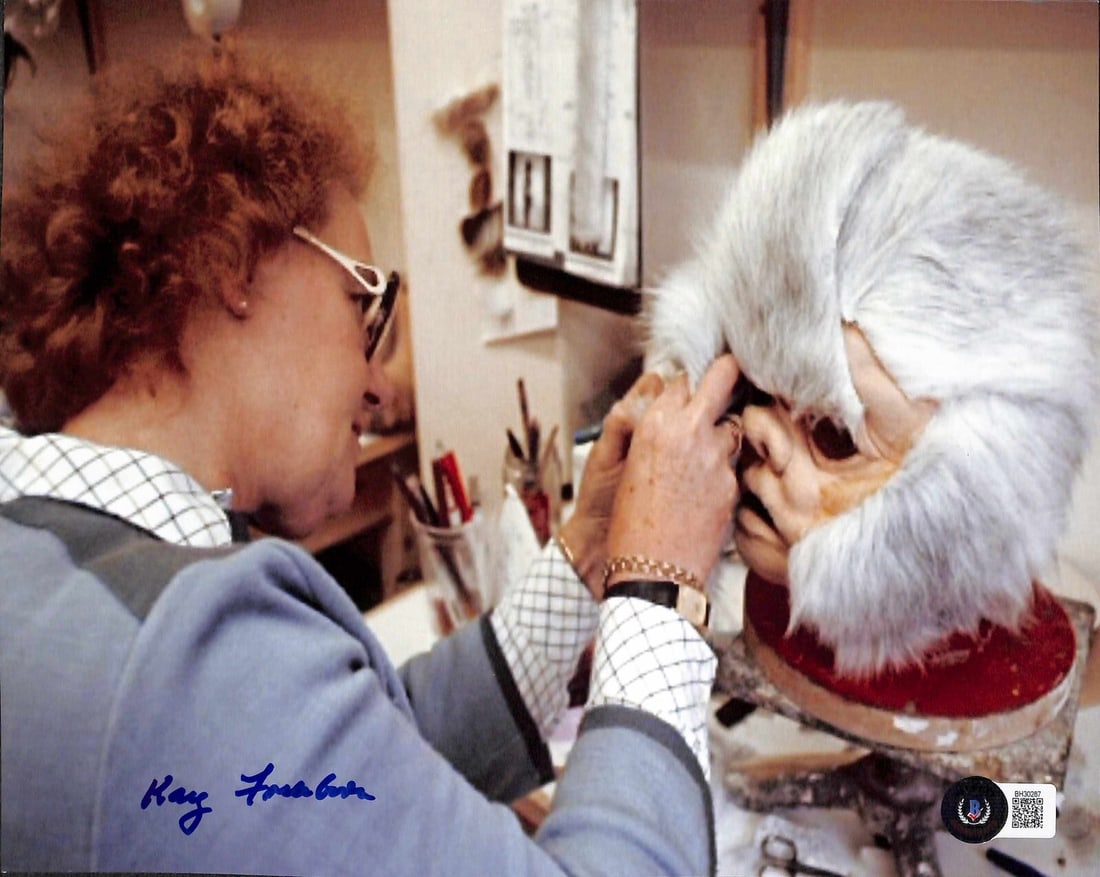 Kay Freeborn Star Wars ROTJ Signed 8x10 Photo Beckett Certified: Kay Freeborn Star Wars ROTJ Signed 8x10 Photo Beckett Certified This is an autographed 8x10 photograph of Kay Freeborn, renowned for her work as a makeup artist on the original Star Wars Trilogy, spec