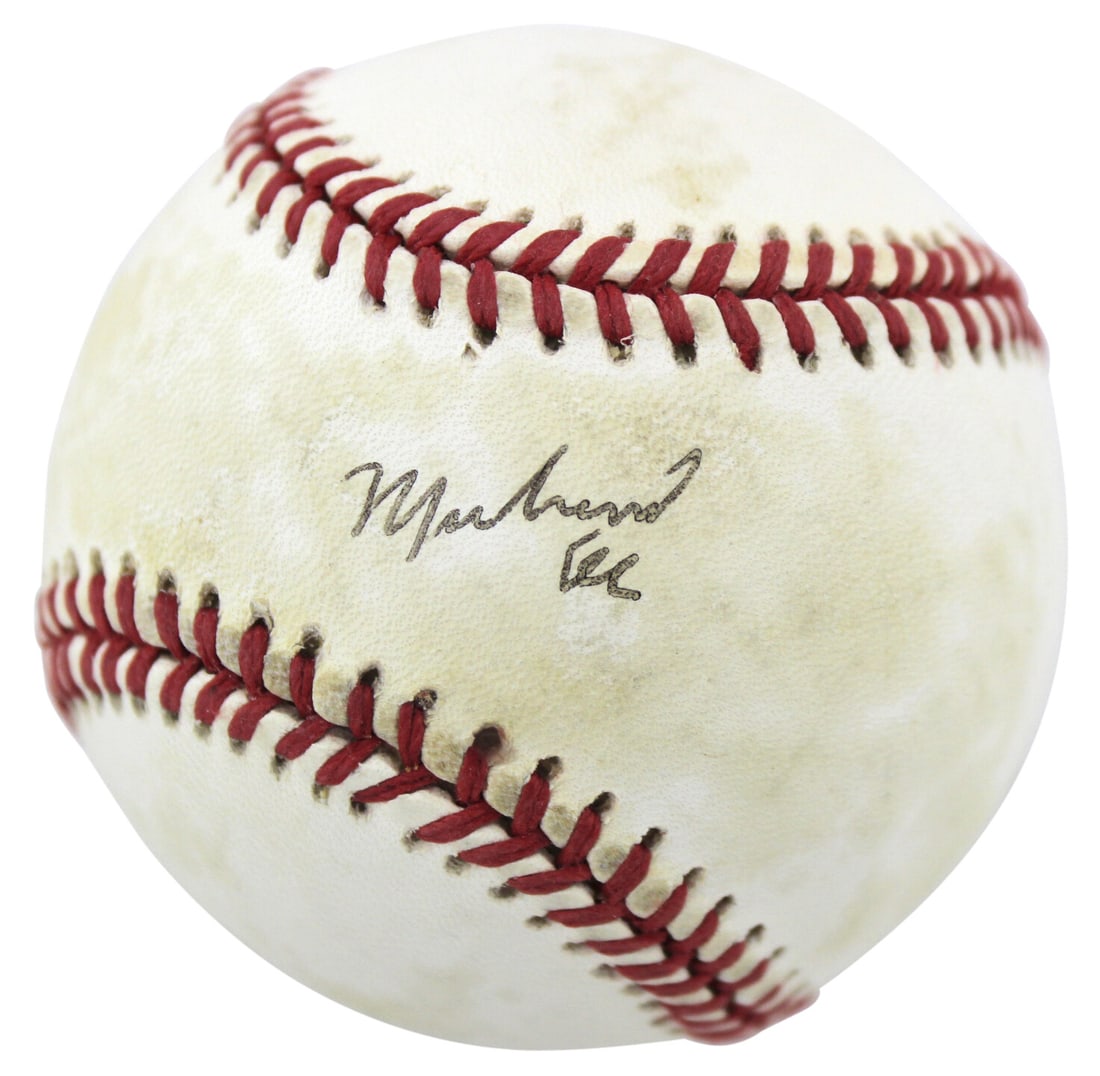 Muhammad Ali Autographed OML Baseball JSA Certified Authentic (1 of 7)