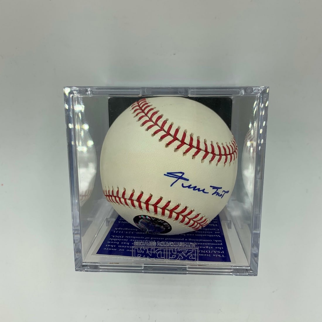 Willie Mays Signed Baseball PSA/DNA COA Mint 9 Authentic (1 of 5)