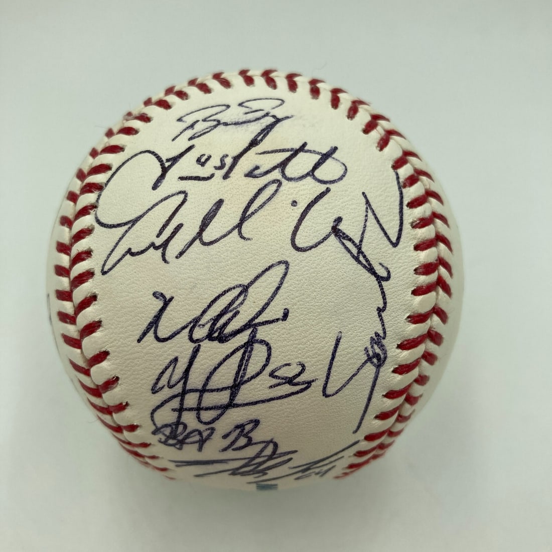 2014 Giants World Series Team Signed Baseball with 29 Autographs PSA DNA (1 of 9)