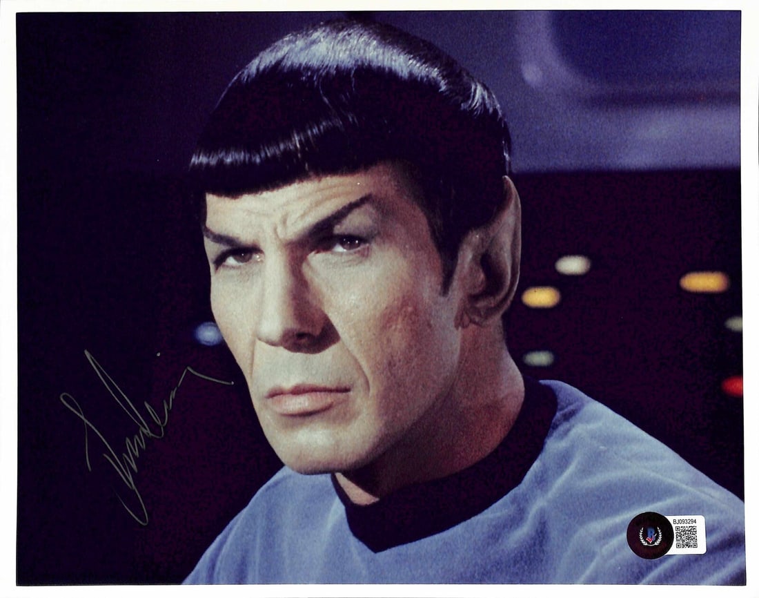 Leonard Nimoy Star Trek Signed 8x10 Photo Beckett Certified (1 of 1)
