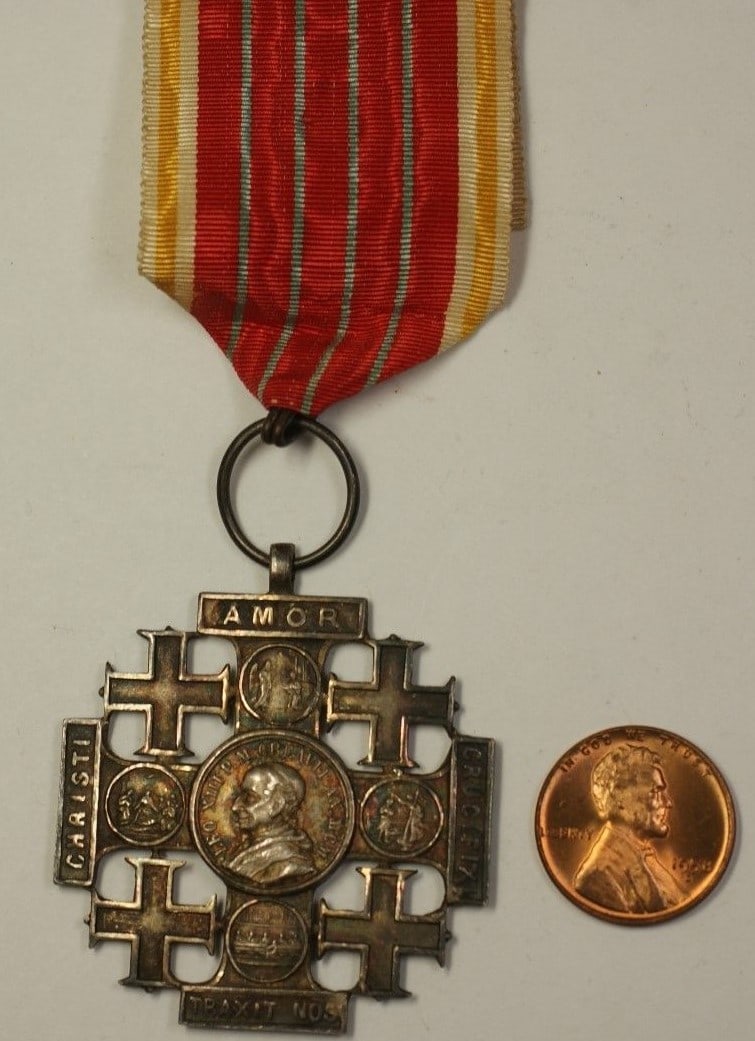 Pope Leo XIII Silver Vatican Medal Pilgrimage to Jerusalem with Ribbon (1 of 3)