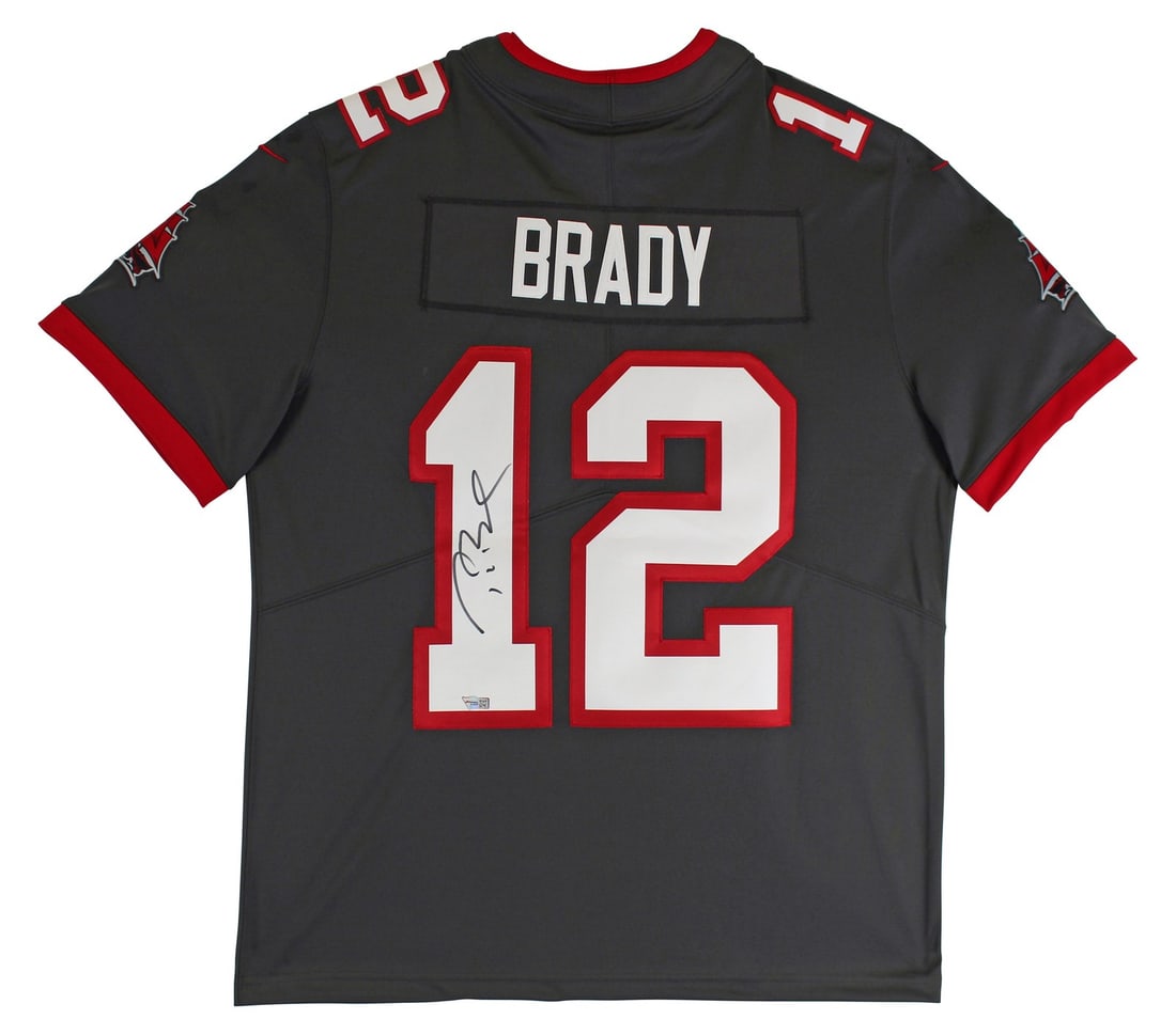 Tom Brady Signed Pewter Nike Elite Jersey with Fanatics COA: Tom Brady Signed Pewter Nike Elite Jersey with Fanatics COA Celebrate your fandom with this authentic Tom Brady signed pewter Nike Elite jersey from the Tampa Bay Buccaneers. This original jersey