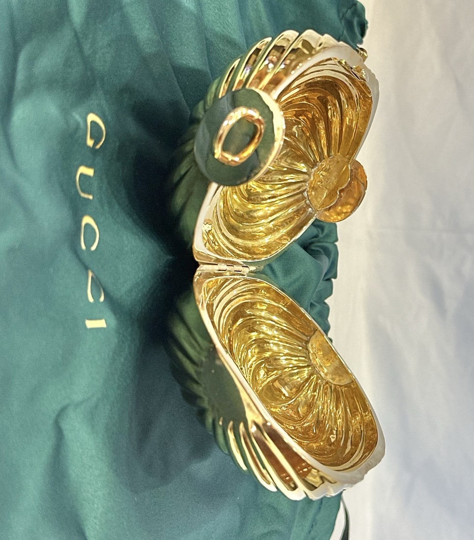 Gucci 18K Gold Tiger's-Eye Quartz Shoulder Bag with 6 Tassels - 7