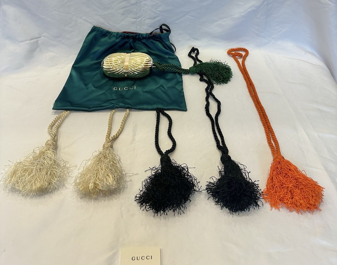 Gucci 18K Gold Tiger's-Eye Quartz Shoulder Bag with 6 Tassels - 8