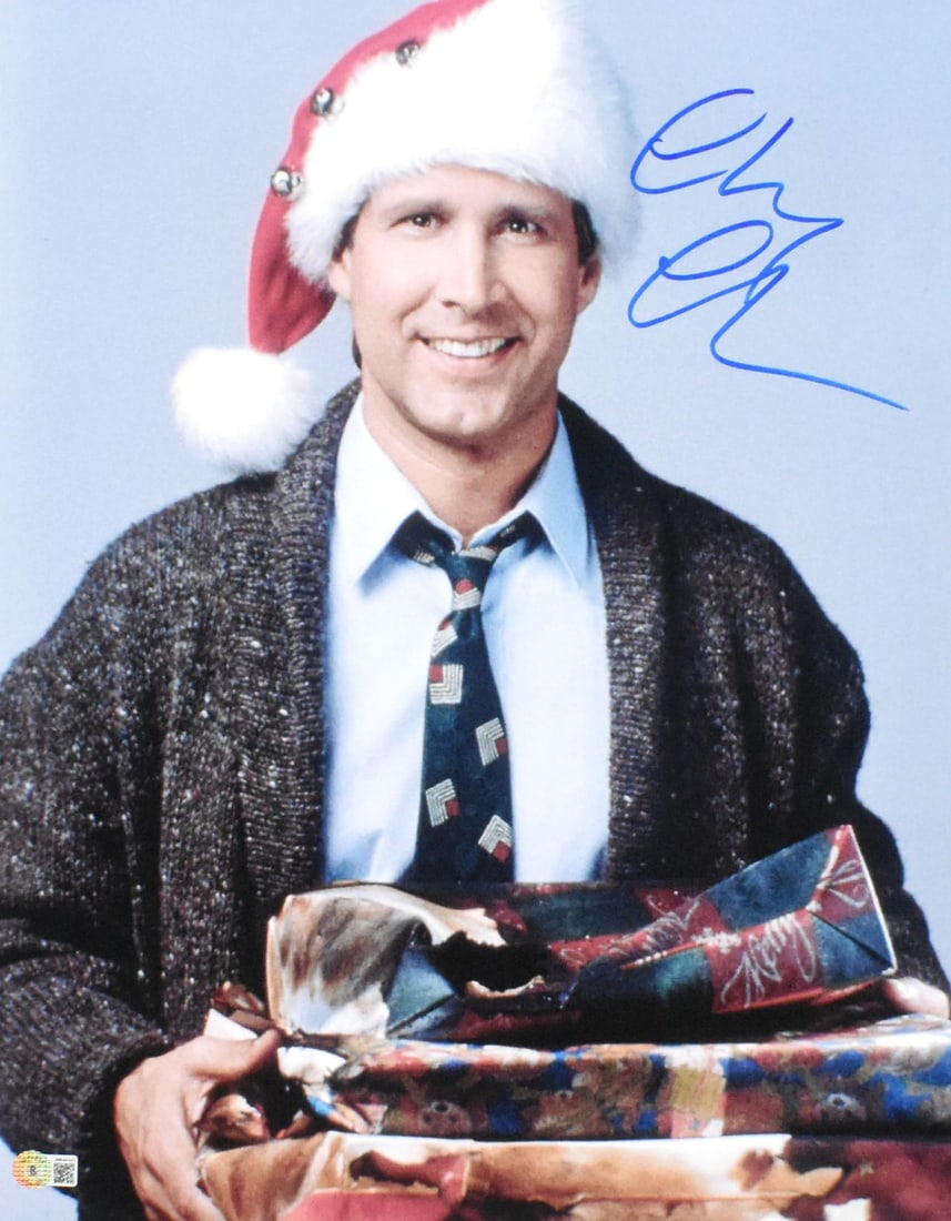 Chevy Chase Signed Christmas Vacation 16x20 Photo Beckett Authenticated (1 of 2)