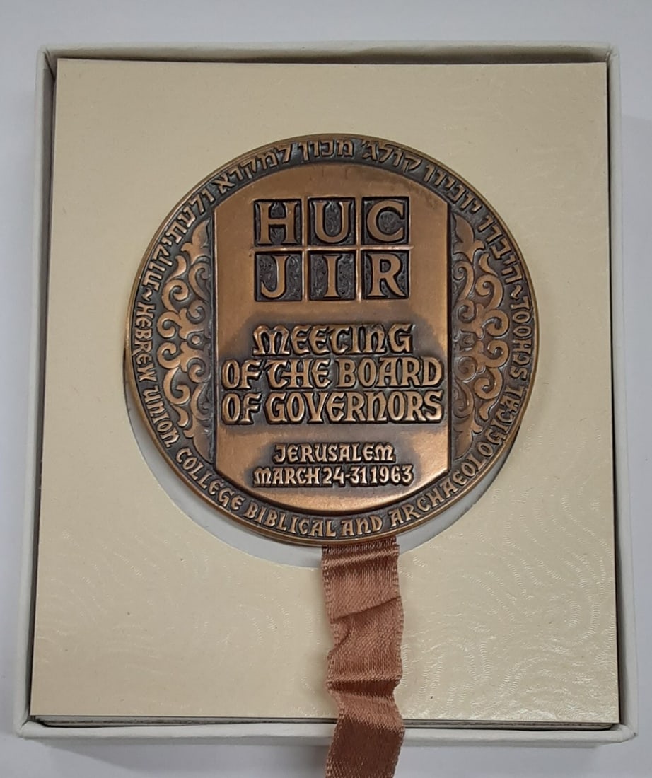 1963 Uncirculated Bronze Medal Hebrew Union College Israel: 1963 Uncirculated Bronze Medal Hebrew Union College Israel This 1963 Hebrew Union College Meeting of Governors bronze medal is a remarkable collectible from Israel. Crafted in bronze and categorized a