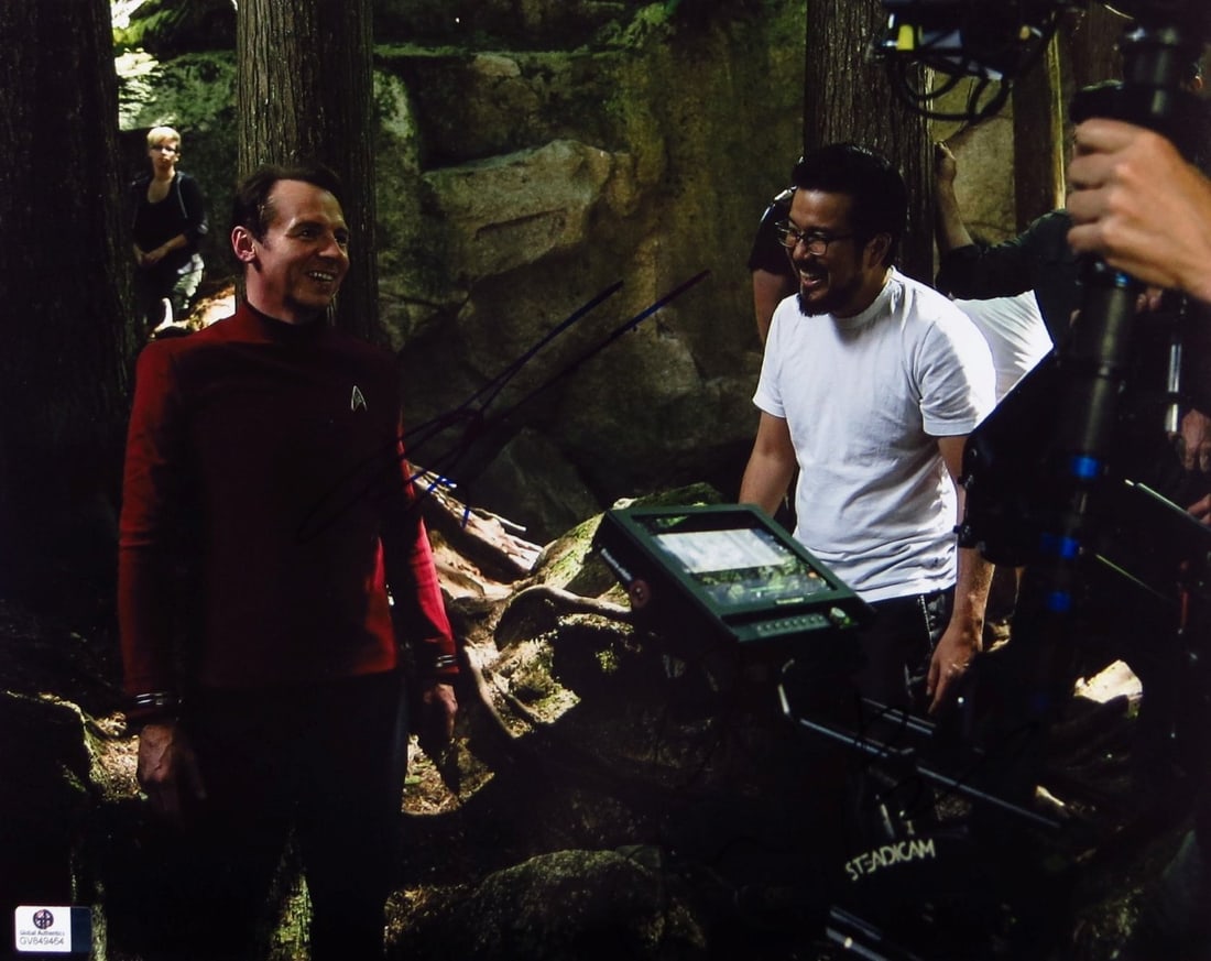 Simon Pegg Justin Lin Autographed 11x14 Photo Star Trek Beyond GAI Authenticated (1 of 2)