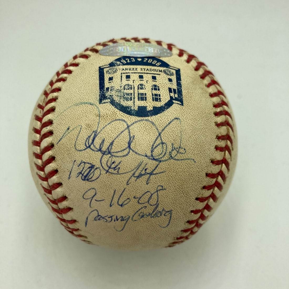 Derek Jeter Signed Game Used Baseball 1270 Hits Passing Gehrig COA: Derek Jeter Signed Game Used Baseball 1270 Hits Passing Gehrig COA This officially licensed Major League Baseball commemorates a historic moment in baseball, featuring the signature of Hall of Famer D