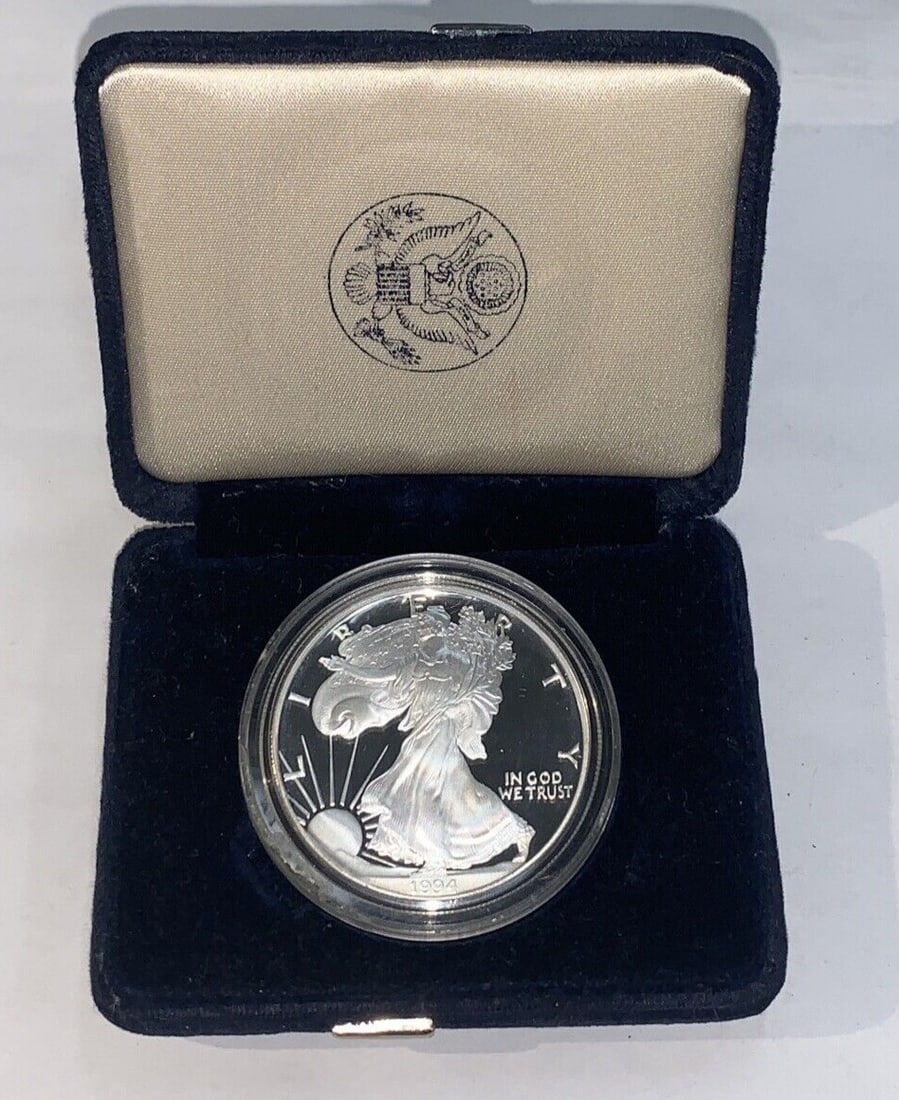 1994-P Proof American Silver Eagle Coin in Velvet Box (1 of 4)