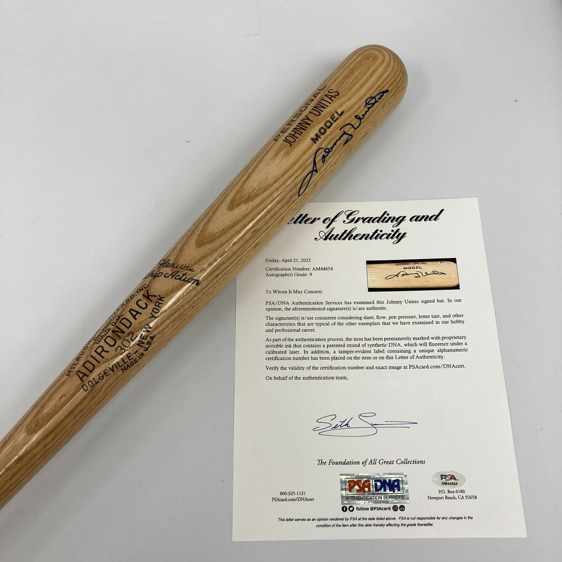 Johnny Unitas Signed Louisville Slugger Baseball Bat PSA MINT 9 (1 of 8)