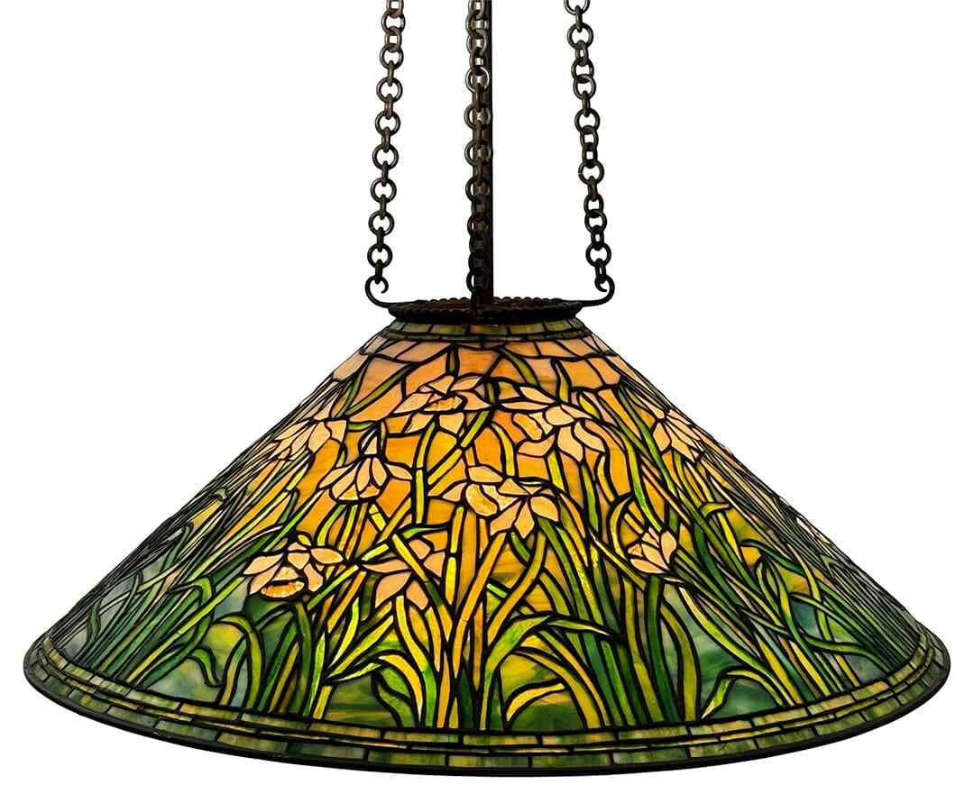 Authentic Tiffany Studios Daffodil Chandelier Circa 1905 Stained Glass: Authentic Tiffany Studios Daffodil Chandelier Circa 1905 Stained Glass This exquisite "Daffodil" Chandelier by Tiffany Studios, crafted circa 1905, showcases a stunning leaded glass shade adorned with