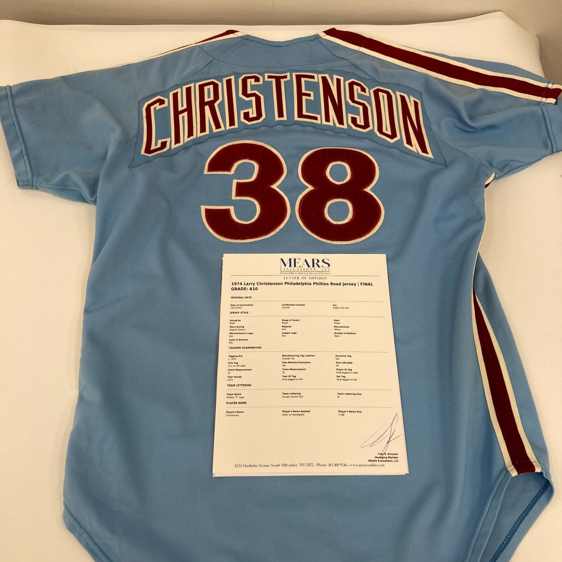 Larry Christenson 1974 Game Used Phillies Jersey MEARS A10 COA: Larry Christenson 1974 Game Used Phillies Jersey MEARS A10 COA This is a remarkable Larry Christenson 1974 Game Used Philadelphia Phillies Jersey, graded MEARS A10. This jersey is a standout piece fro
