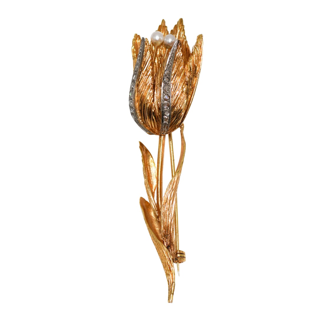 Elegant 18k Yellow Gold Floral Brooch with Diamonds: Elegant 18k Yellow Gold Floral Brooch with Diamonds This exquisite 18K yellow gold floral brooch is elegantly designed and features delicate rose cut diamonds, adding a touch of sophistication. Weighi