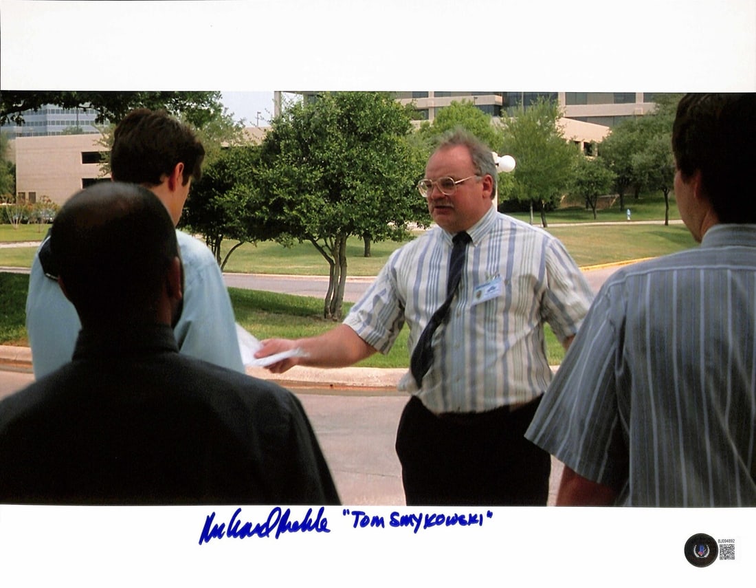 Richard Riehle Signed 11x14 Photo Office Space Beckett Authenticated: Richard Riehle Signed 11x14 Photo Office Space Beckett Authenticated This is an autographed 11x14 photograph of actor Richard Riehle, known for his role as Tom Smykowski in the movie Office Space. The