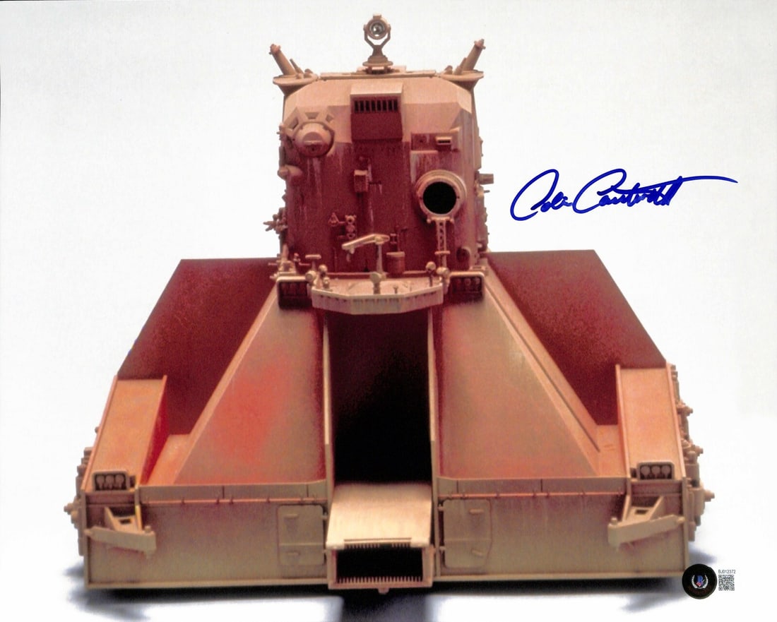 Colin Cantwell Signed Star Wars Jawa Sand Crawler 11x14 Photo Beckett Authenticated: Colin Cantwell Signed Star Wars Jawa Sand Crawler 11x14 Photo Beckett Authenticated This is an original 11x14 color photograph featuring the Jawa Sand Crawler from Star Wars, signed by renowned ILM Co