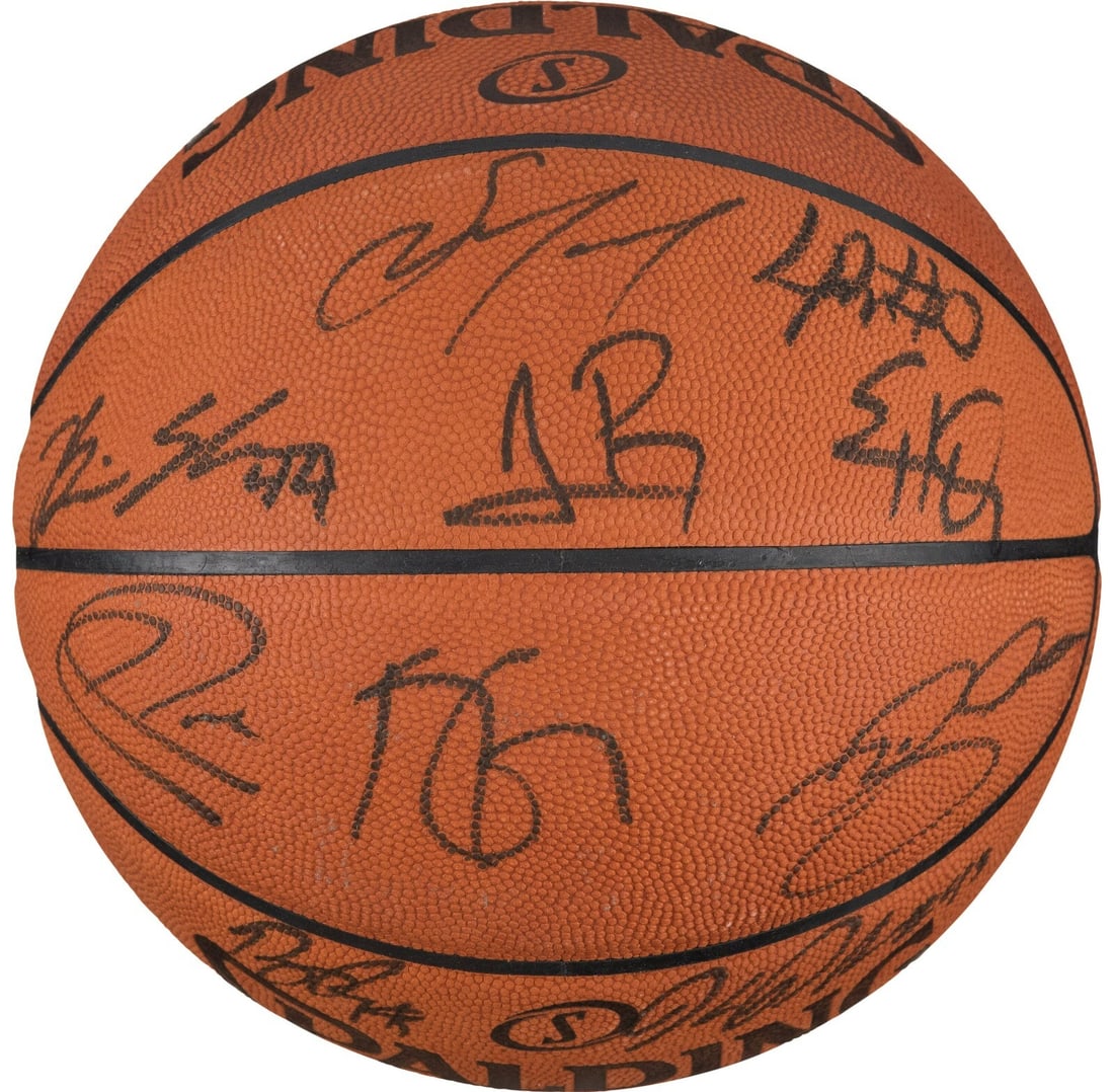 2007-08 Boston Celtics Team Signed Basketball Limited 76/500 UDA COA (1 of 8)